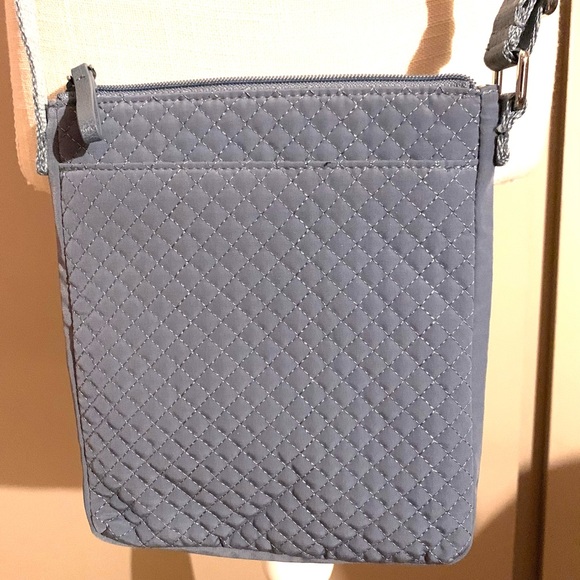 New Vera Bradley Quilted Crossbody Bag in Dark Gray - Picture 8 of 8